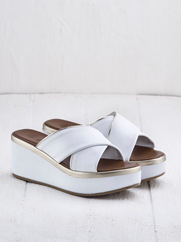 Beyaz deri kadın düz terlik - Elle Shoes