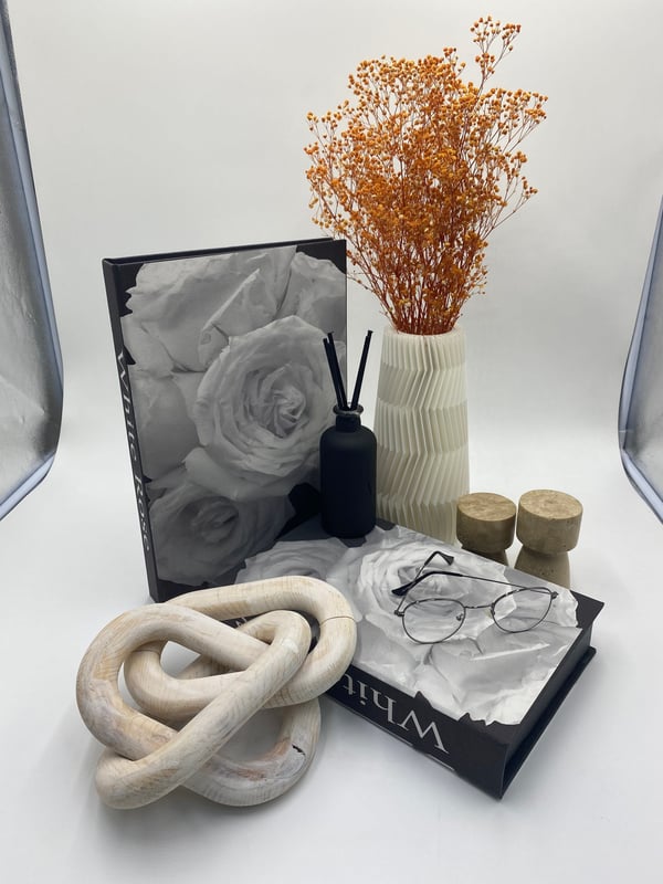 White Rose Dekoratif Kitap KutuDekoratif Kitap KutularTablolife