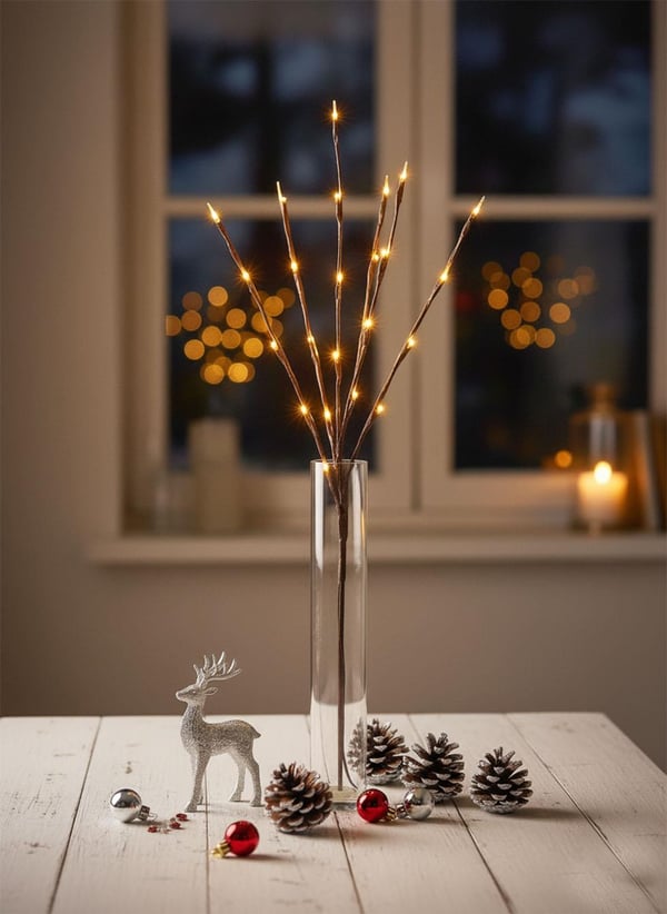 Yılbaşı LED Işıklı Dal Dekoratif  Aksesuar Gün Işığı 73 cm