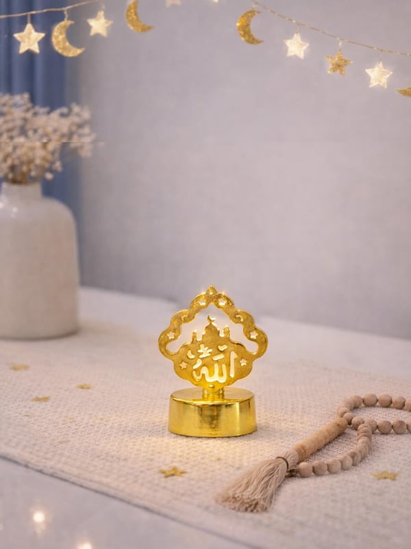 Ramazan Temalı Allah Yazılı Mini Led Mum Masaüstü Dekoru Gold 7 cm - Ramazan Bayramı | Parti Adresi