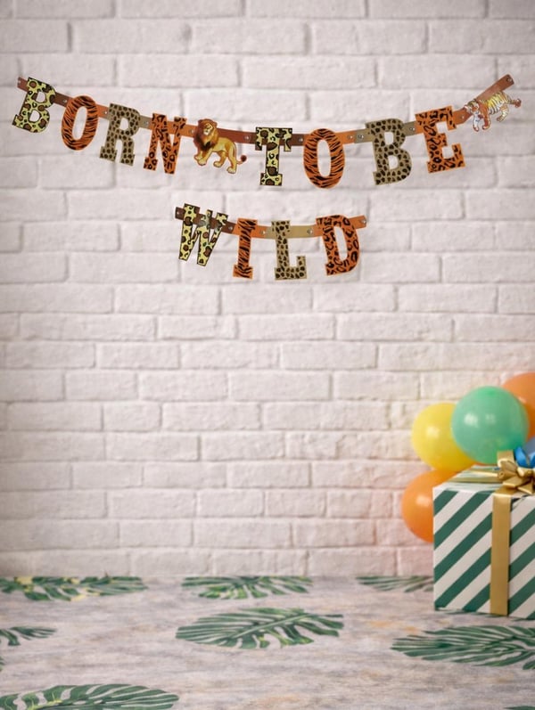 Safari Temalı Born To Be Wild Yazılı Banner Asılabilir Doğum Günü Süsü - Yazı ve Flamalar | Parti Adresi