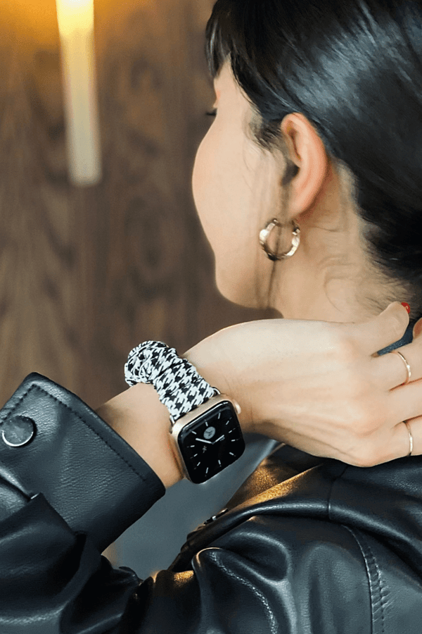 Apple Watch Kordon Siyah Beyaz