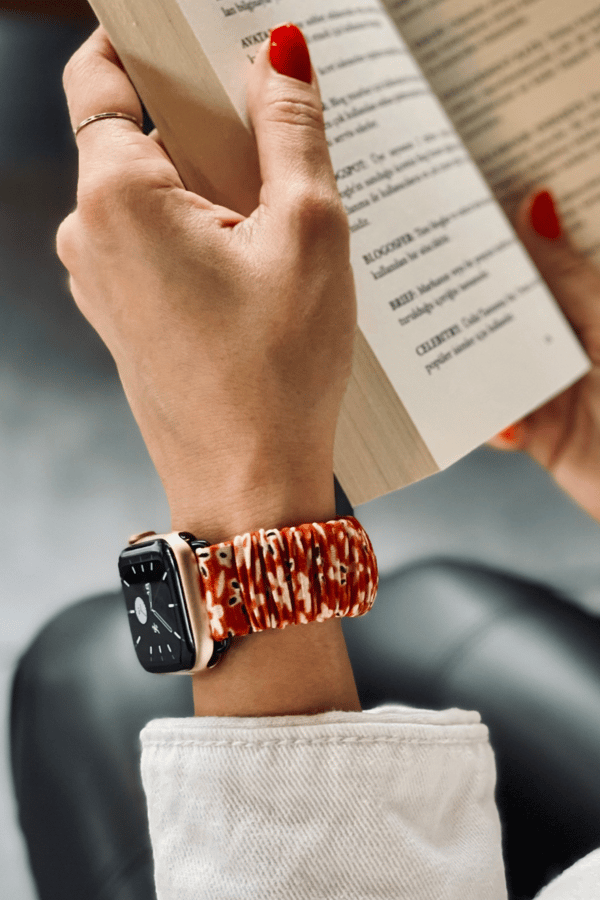 Scrunchie Apple Watch Band Daisy