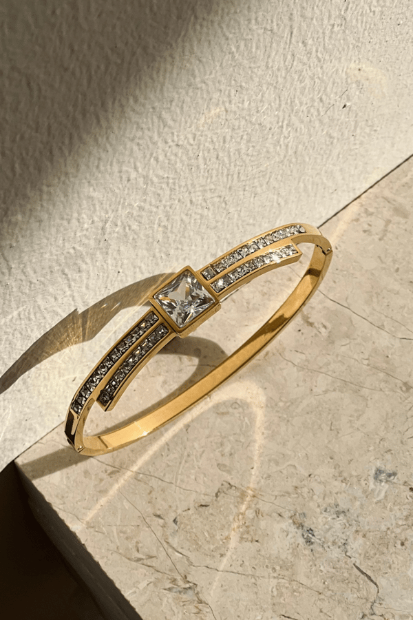 Kadın Tek Taşlı Çelik Bileklik Gold