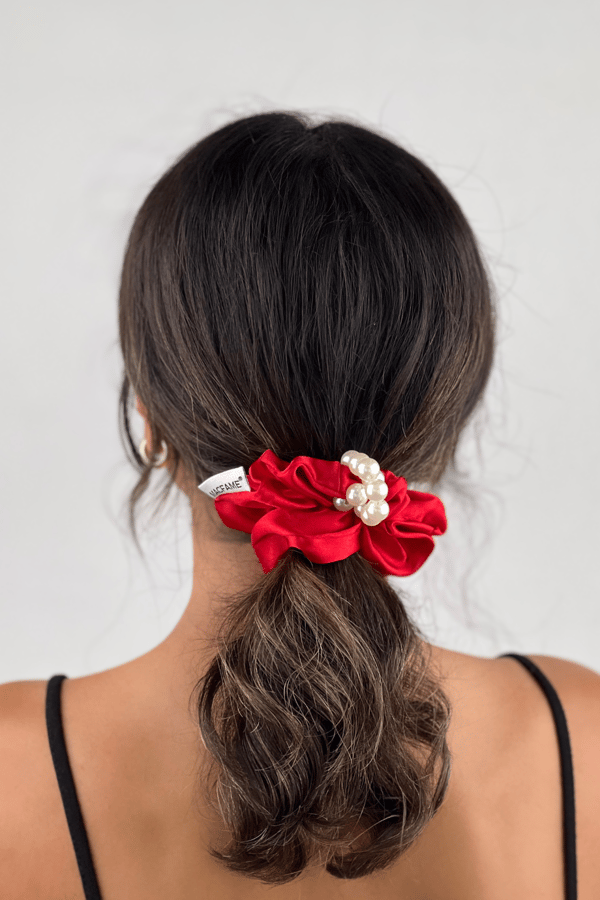 İncili Scrunchie Lastik Toka Kırmızı