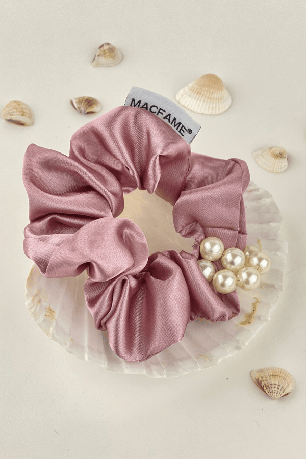 Pearl Satin Scrunchie Lilac