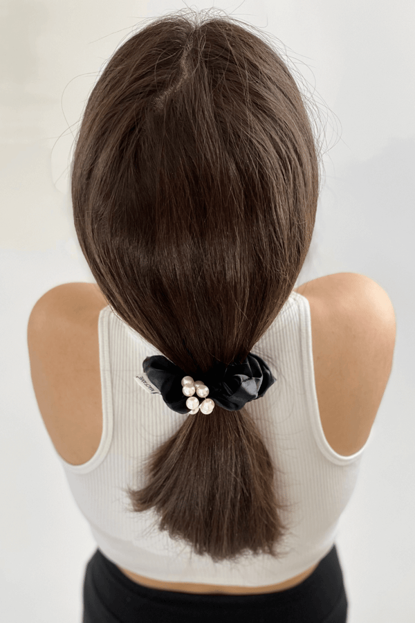 Pearl Satin Scrunchie Black