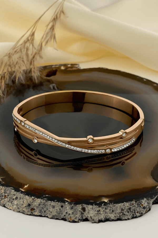 Charming Wave Crystal Hinge Bronze Bangle