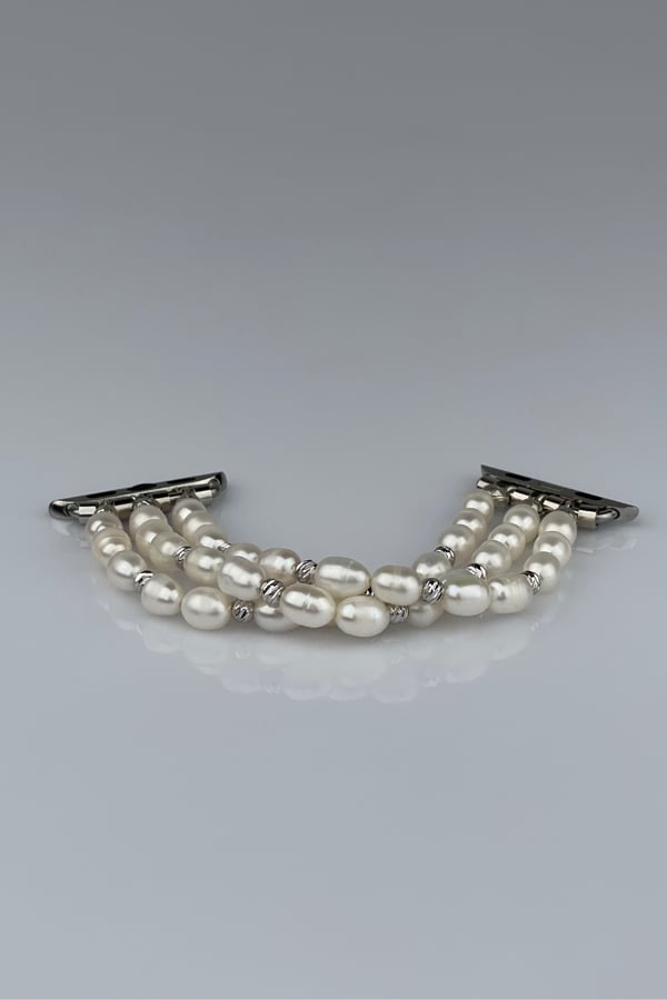 Freshwater Pearl Apple Watch Band - Silver - 3 Rows