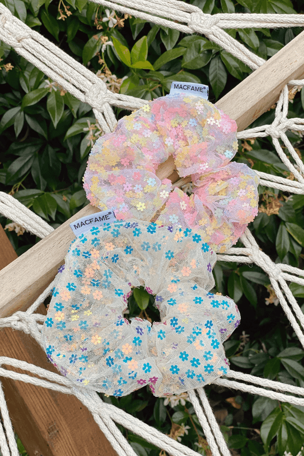 Daisy Tulle Scrunchie Pink