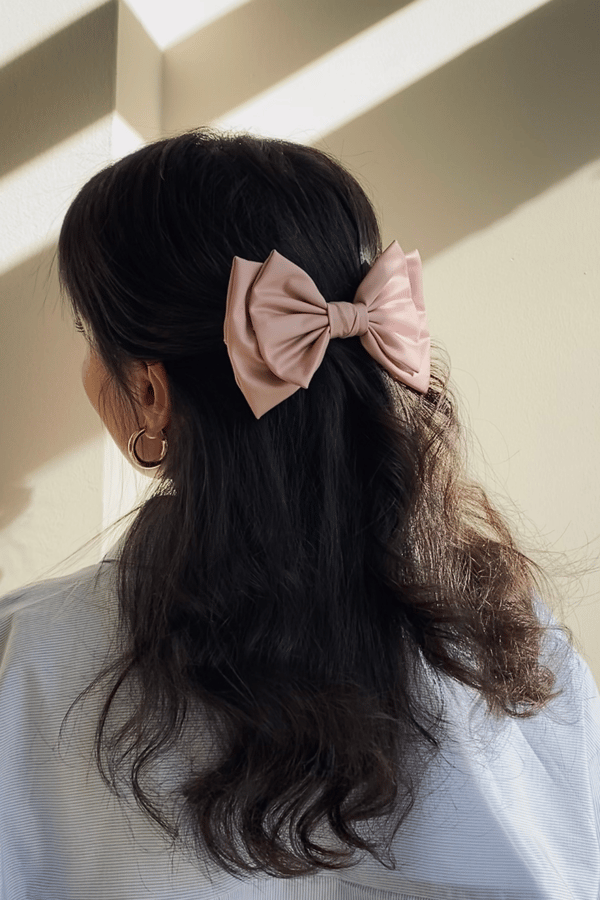 Powder Leather Layered Bow Hair Clip