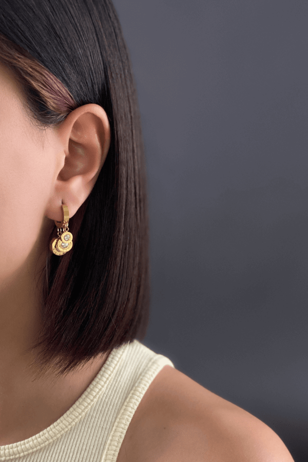 Gold Roma Rakamlı Taşlı Halka Küpe Modelleri