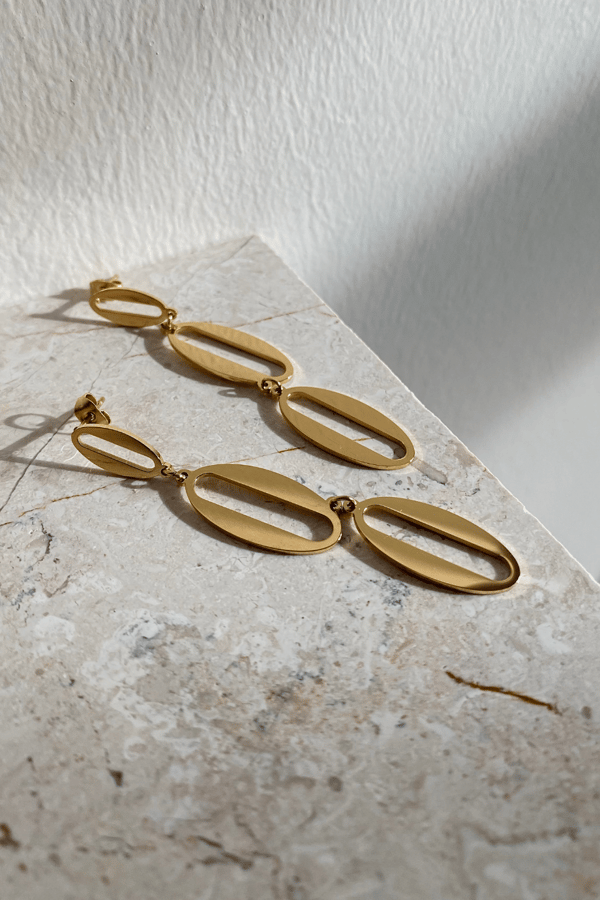 Sallantılı Gold Küpe Modelleri