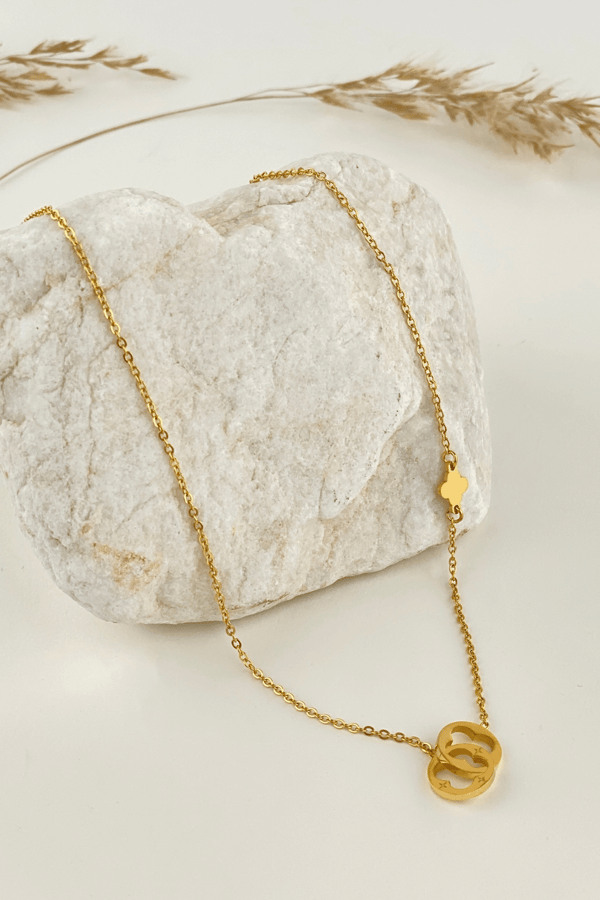 Clover Necklace Gold