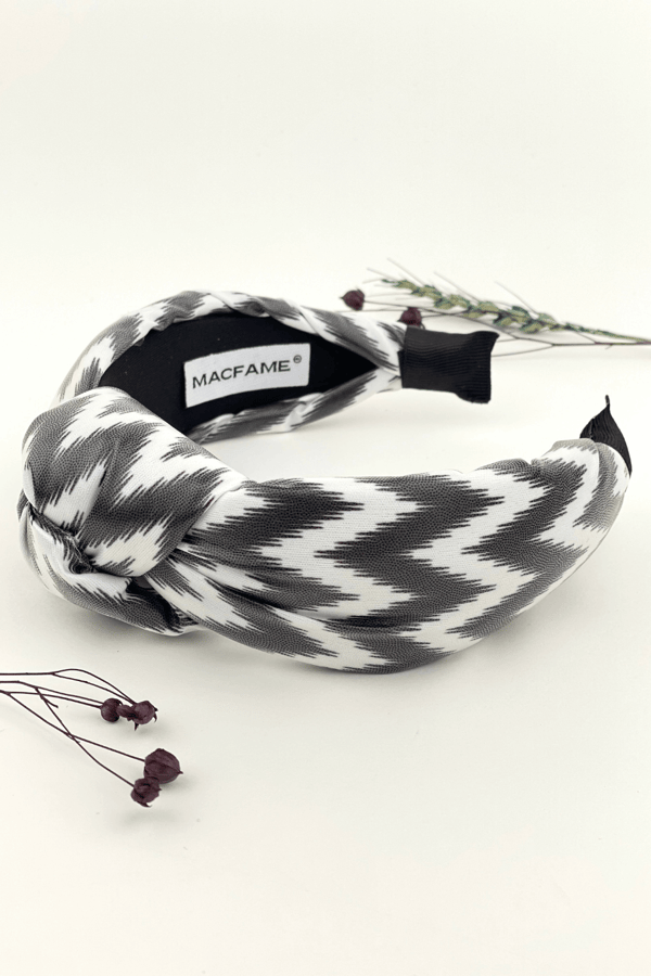 Zigzag Print Knotted Leather Headband Black White