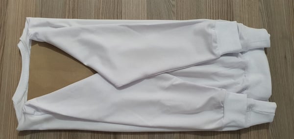 Kişiye Özel Baskı Slim fit Beyaz Sweatshirt 16cmx16cm
