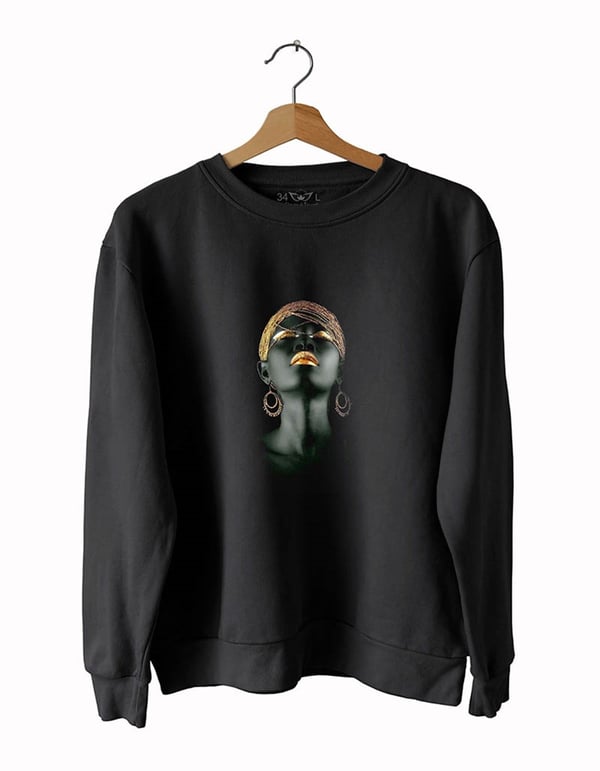 Model Kadın 1 Baskılı Slim Fit Siyah Sweatshirt
