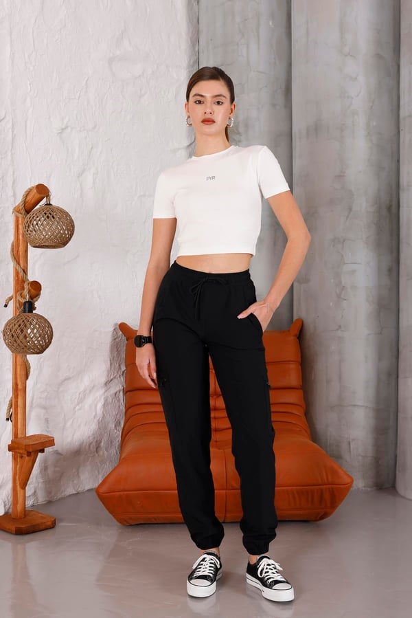 Kadın Ekru Bisiklet Yaka Crop T-shirt - 169