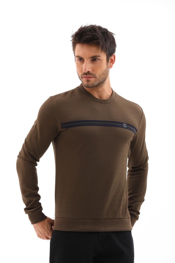 Erkek Haki Renk Mare Jaker Kumaş - Bisiklet Yaka Uzun Kol, Gögüste Şerit Nakış Sweat - 7657