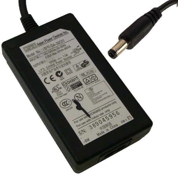ORJİNAL APD 12 VOLT - 1.5 AMPER 5.5*2.5 UÇLU PLASTİK KASA PRİZ TİPİ ADAPTÖR