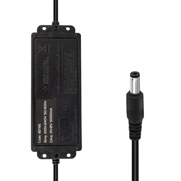 POWERMASTER PM-18746 3 VOLT - 12 VOLT - 5 AMPER ÇOK UÇLU AYARLI KADEMELİ ADAPTÖR