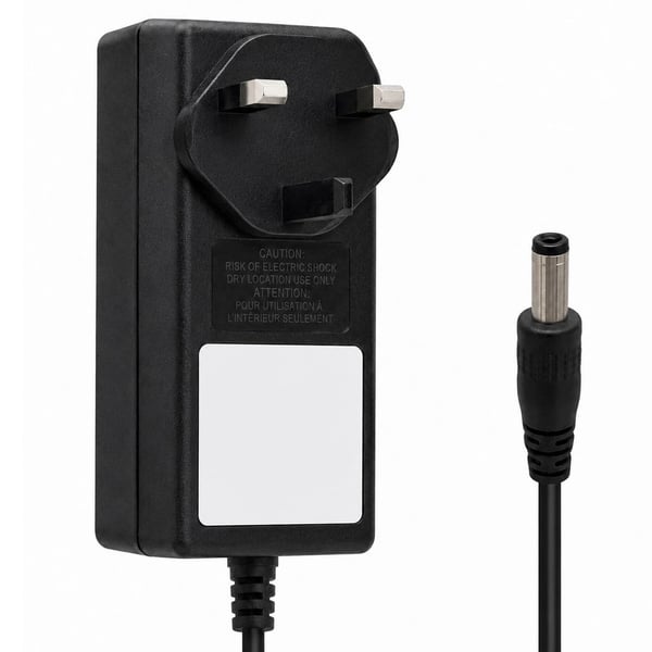 WEKO WK-26920 12 VOLT - 2 AMPER 5.5*2.5 UÇLU PLASTİK KASA PRİZ TİPİ ADAPTÖR İNGİLİZ FİŞLİ