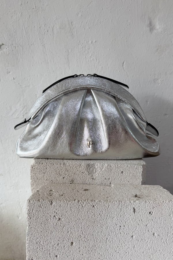 AMSTERDAM GÜMÜŞ CLUTCH ÇANTA