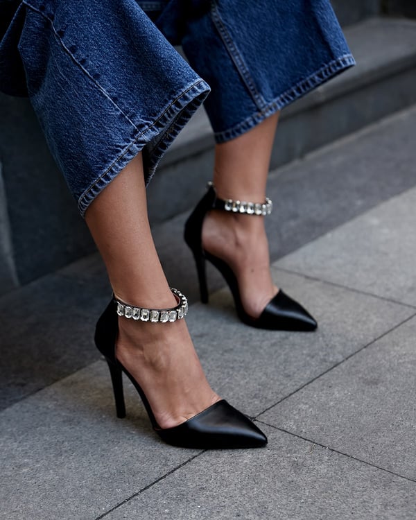BANGLE SİYAH MAT