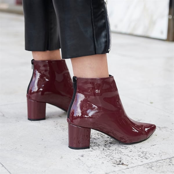 FİVE BORDO RUGAN