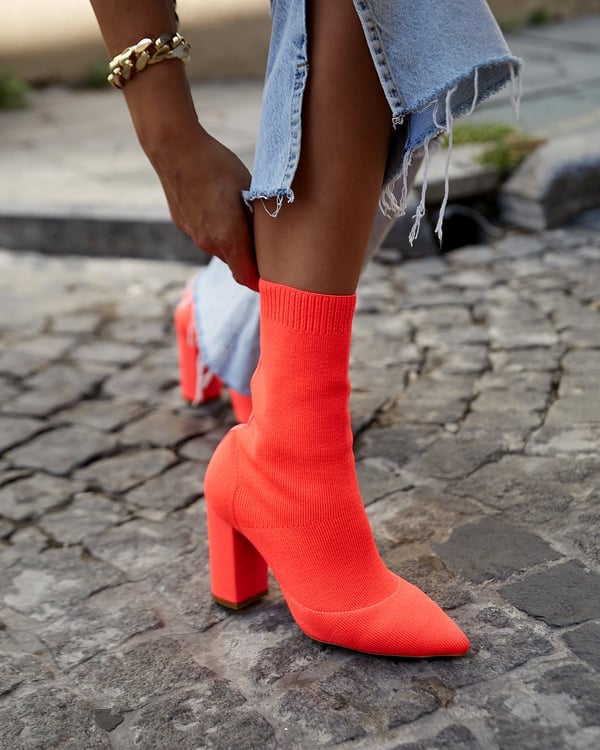 KENDAL NEON PEMBE