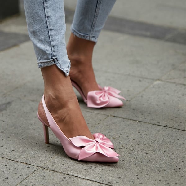 KİEW PEMBE SATEN