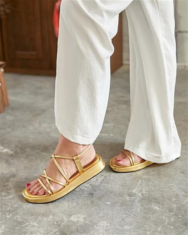 LULU GOLD MAT SANDALET