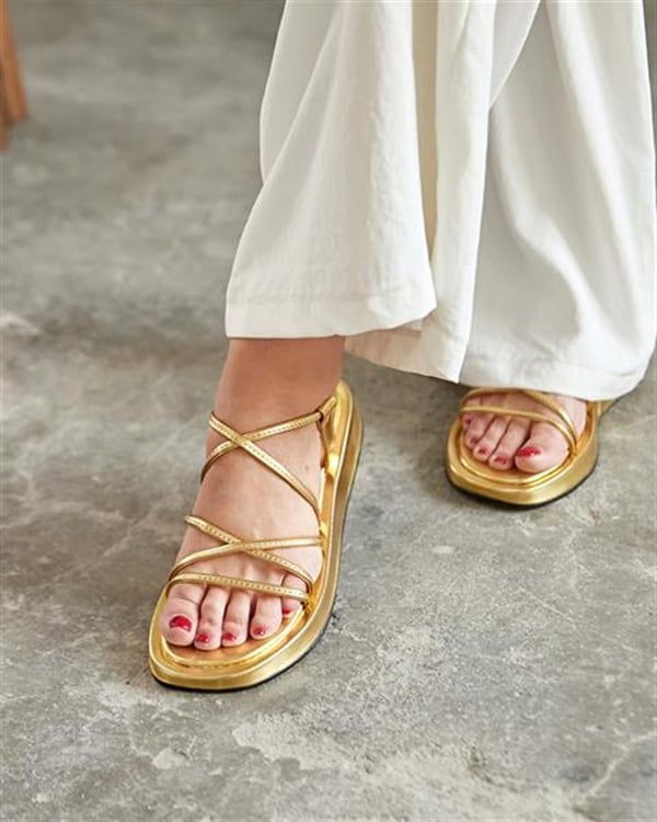 LULU GOLD MAT SANDALET