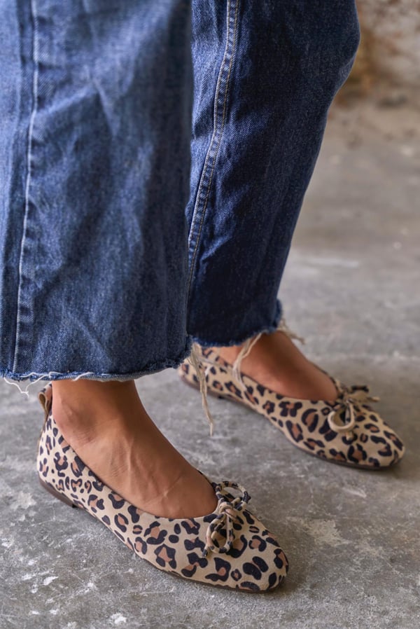 PİGGY LEOPAR SÜET BABET