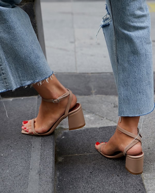 SAGO NUDE MAT