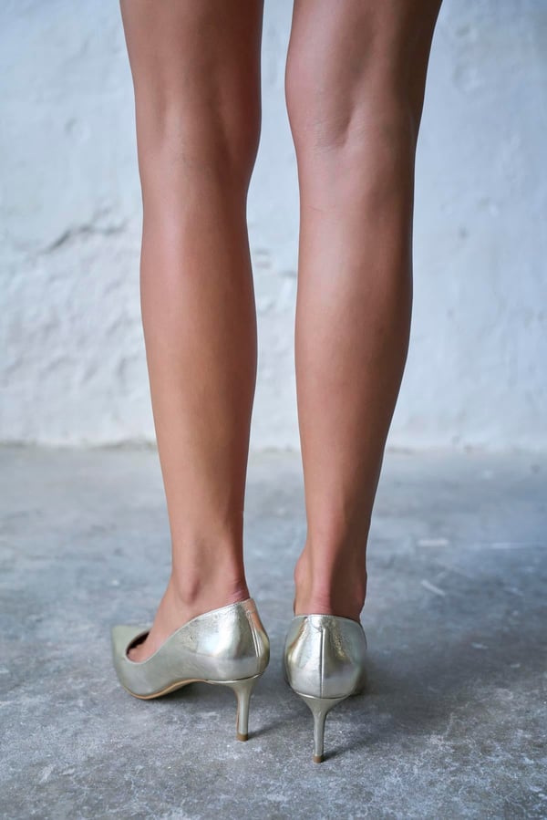 SİSTA 5 CM GOLD DERİ STİLETTO