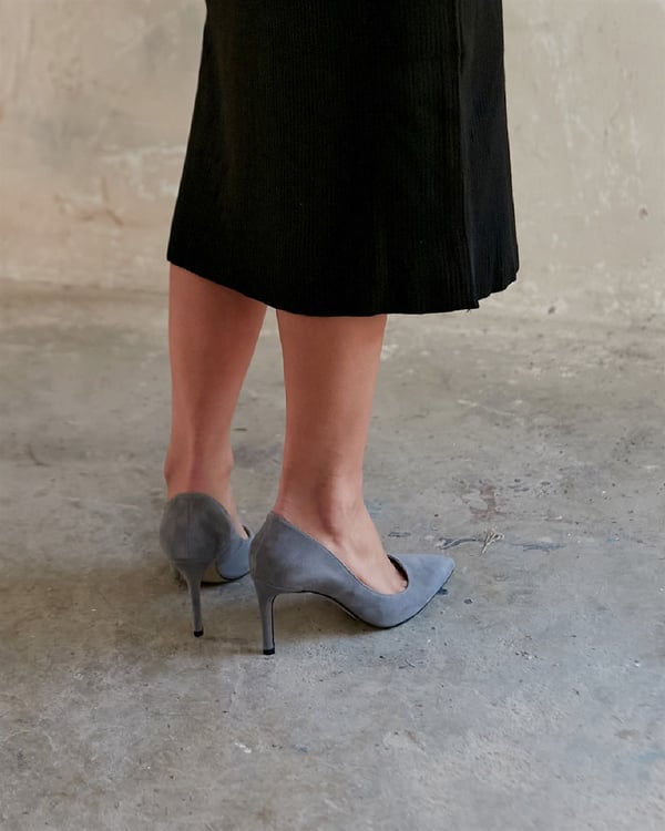 SİTY 8 CM GRİ SÜET STİLETTO