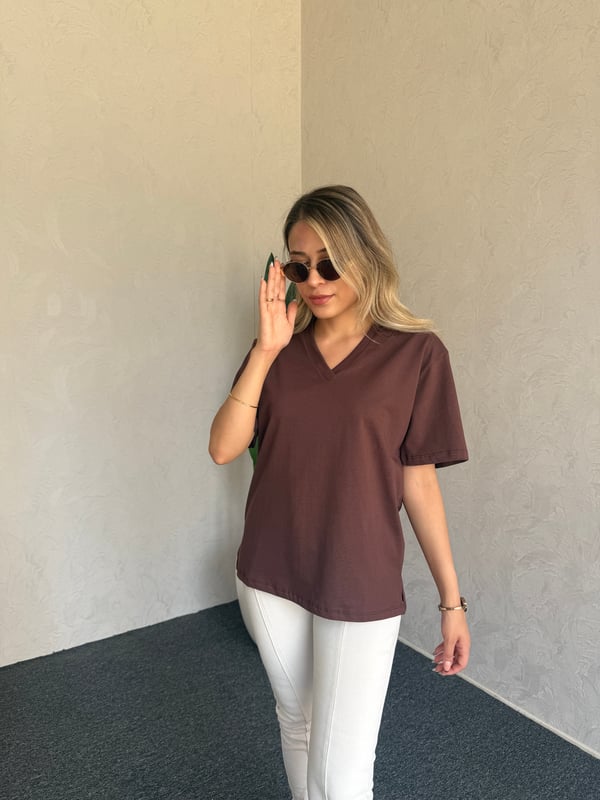 V Yaka Basic Tshirt Kahverengi - 1124