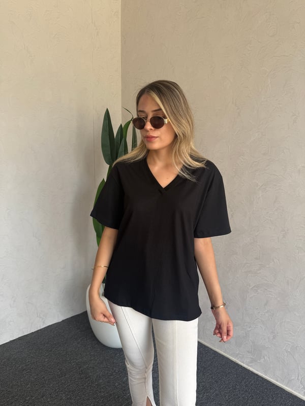 V Yaka Basic Tshirt Siyah - 1124