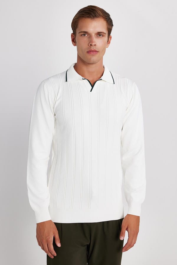 Erkek Slim Fit Dar Kesim Çizgi Detaylı Beyaz Polo Yaka Kazak - Trikolarda - 1 Alana 1 Bedava