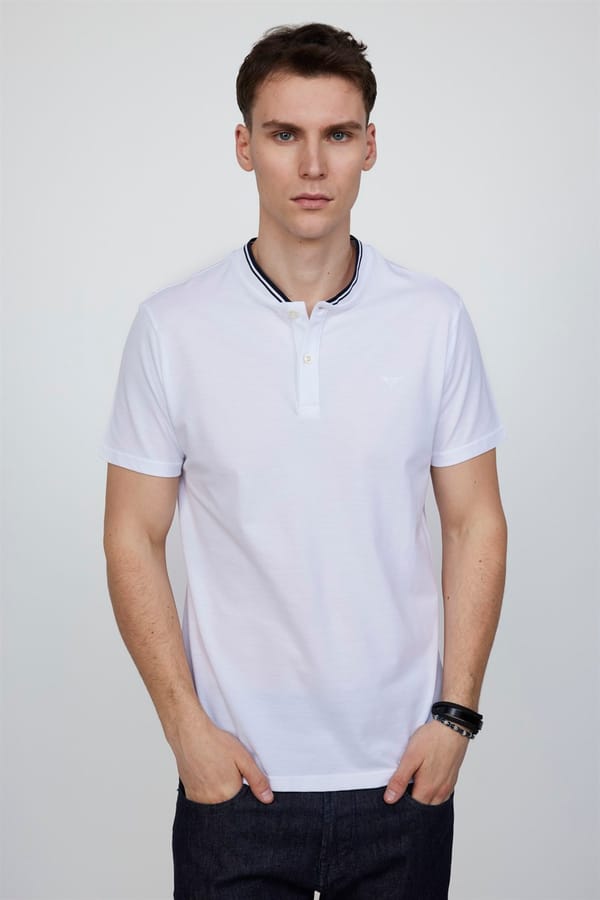 Erkek Slim Fit Dar Kesim %100 Pamuk Düz Pike Beyaz Hakim Yaka Tişört - Tişörtlerde - 1 Alana 1 Bedava
