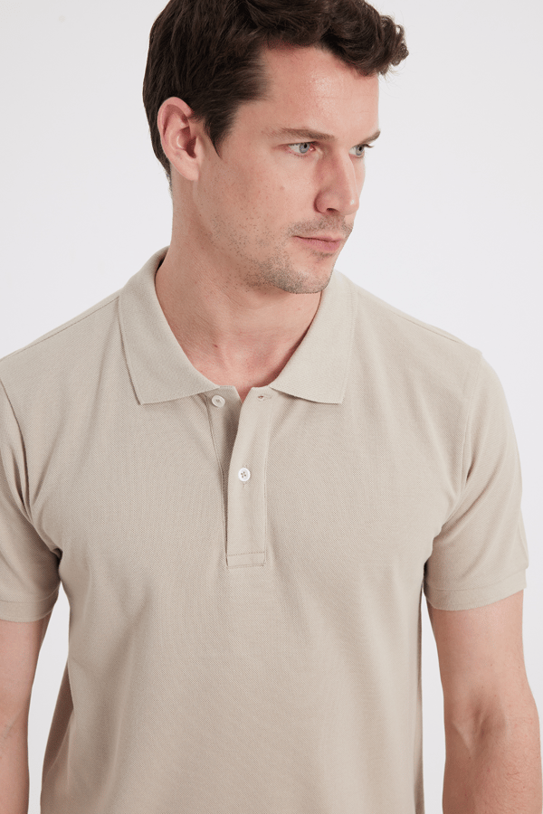 Erkek Slim Fit Dar Kesim %100 Pamuk Kısa Kollu Polo Yaka Bej Tişört - Tişörtlerde - 1 Alana 1 Bedava