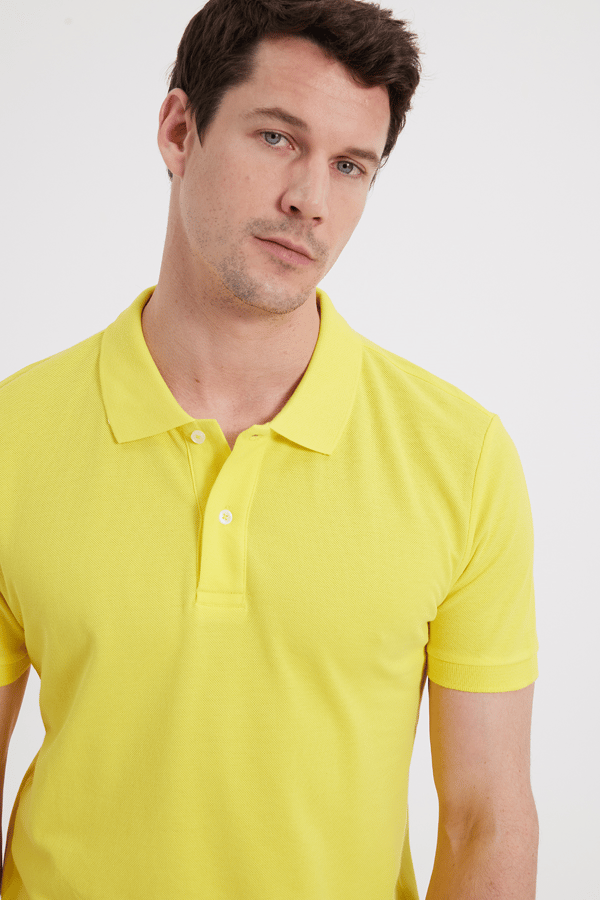 Erkek Slim Fit Dar Kesim %100 Pamuk Kısa Kollu Polo Yaka Sarı Tişört - Tişörtlerde - 1 Alana 1 Bedava