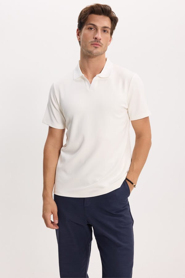 Erkek Slim Fit Dar Kesim Pamuklu Kısa Kollu Çizgili Ekru Polo V Yaka Tişört - 1 Alana 1 Bedava
