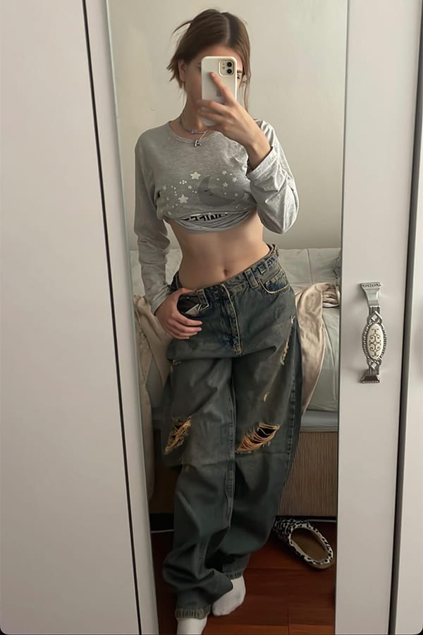 Eskitme Yırtıklı Wide Leg Jean — Athlo Basic müşteri fotoğrafı