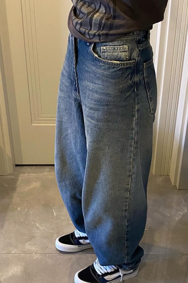 Mavi Tint Skater Jean — Athlo Basic müşteri fotoğrafı