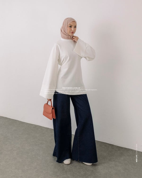 Belden Bağcıklı Ekru Sweat