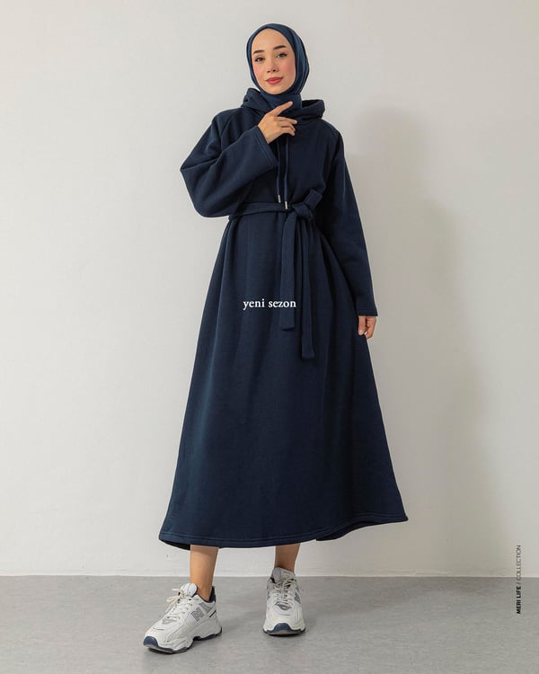 Kapşonlu Lacivert Sweat Elbise
