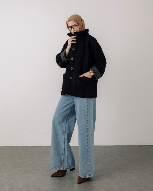 Oversize Düğmeli Siyah Ceket