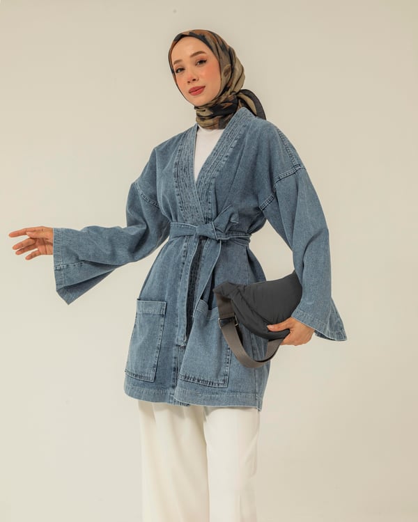 Oversize Kemerli Mavi Denim Ceket
